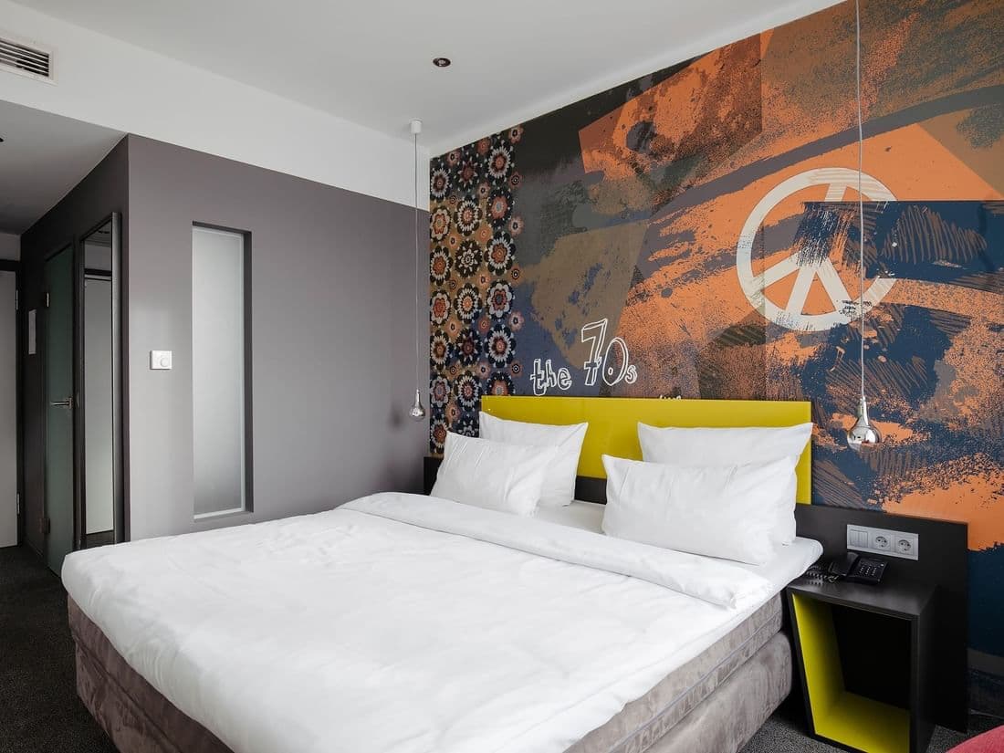 Cosy Small — cosy small room 2