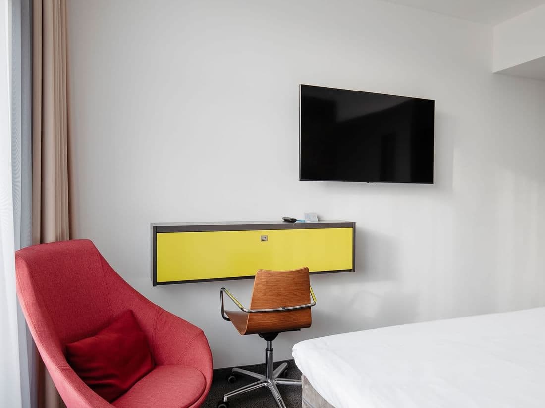 Cosy Small — cosy small room 4