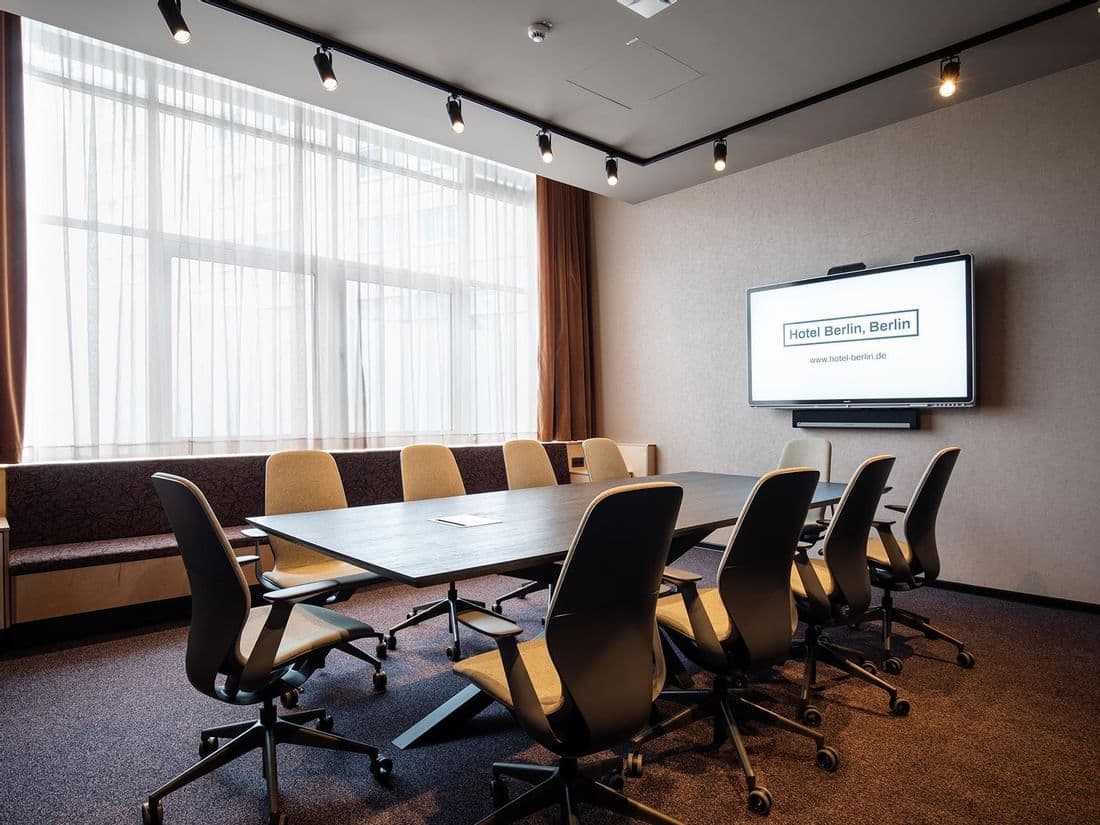 Tagungsraum B1 — meeting room b1 03
