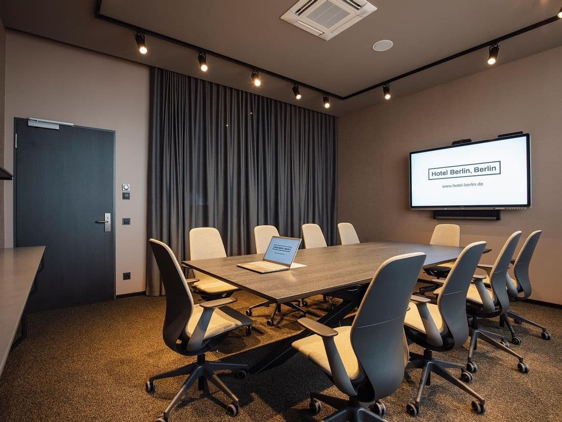 Tagungsraum B2 — meeting room b2 06