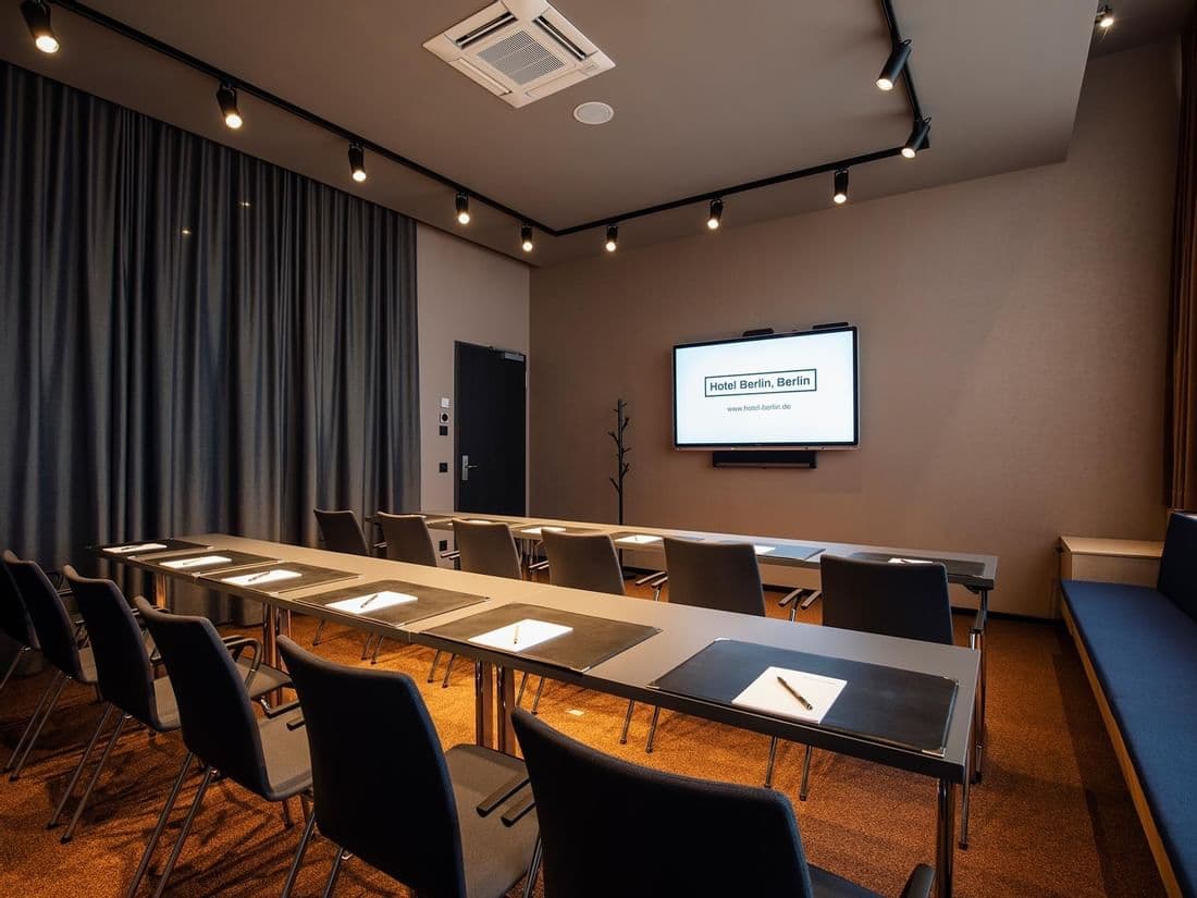 Tagungsraum B3 — meeting room b3 03