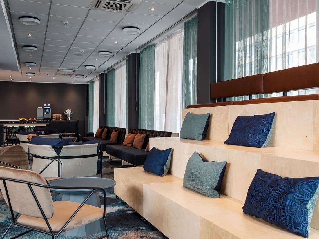 Tagungsraum B5 — meeting room b5 09