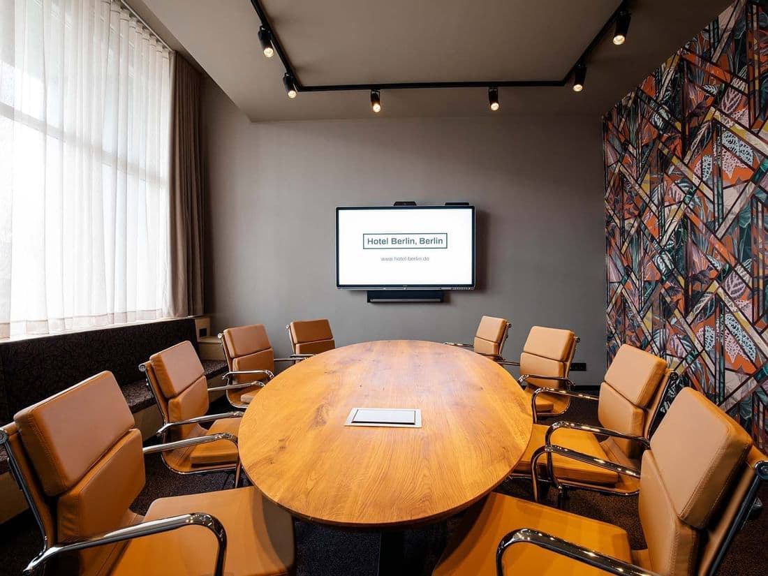 Tagungsraum B8 — meeting room b8 04
