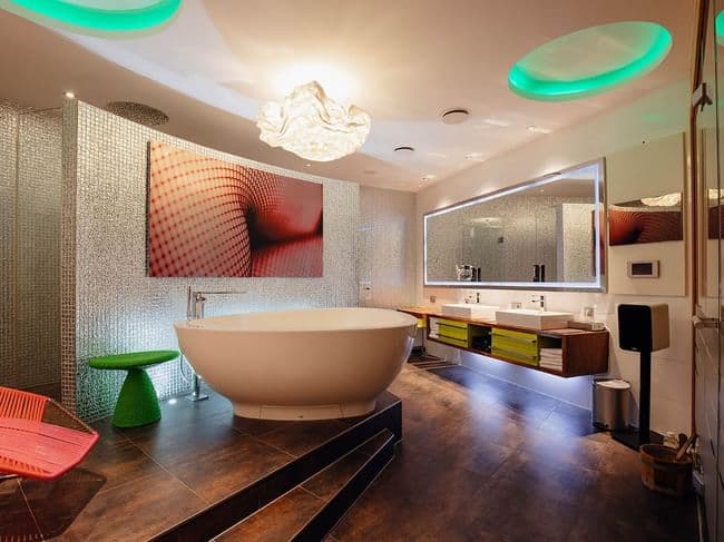 Studio 45 — suite 45 12