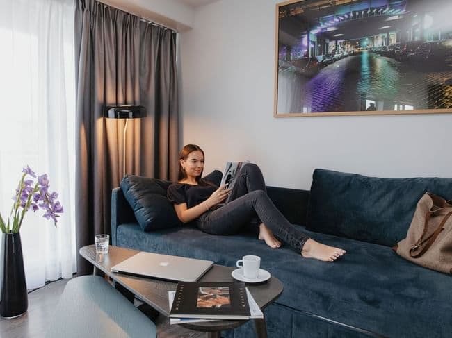 Suite — One Bedroom — suite one bedroom 01