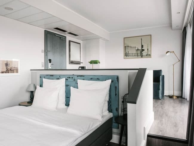 Suite — One Bedroom — suite one bedroom 02