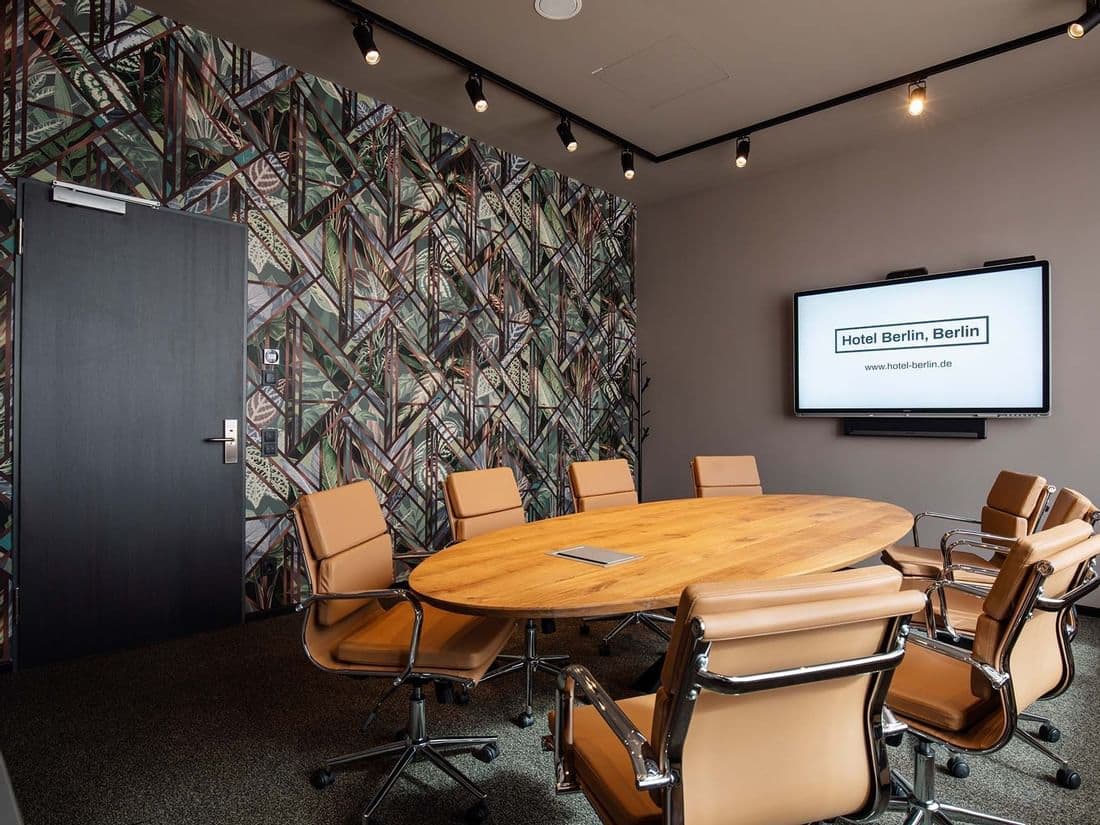 Meeting Room B7 — meeting room b7 01